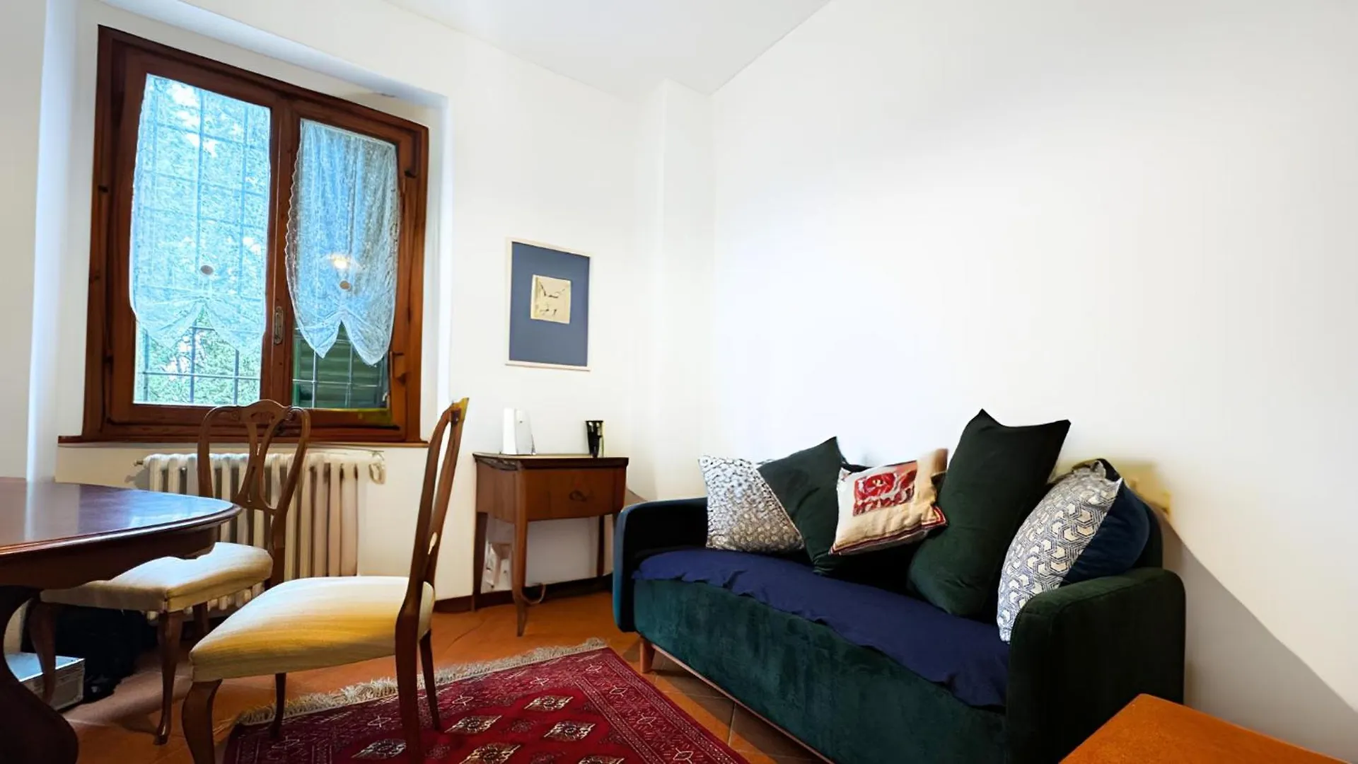 Appartamento In Villa Fiesolana فيسولي